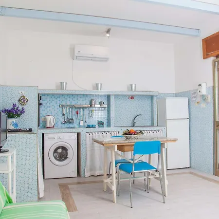 Casa Tulipano 1 Sx A 200 Mt Dal Mare Di *