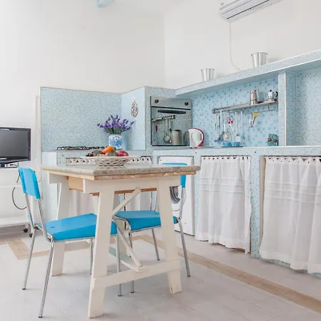 Casa Tulipano 1 Sx A 200 Mt Dal Mare Di Сasa de vacaciones